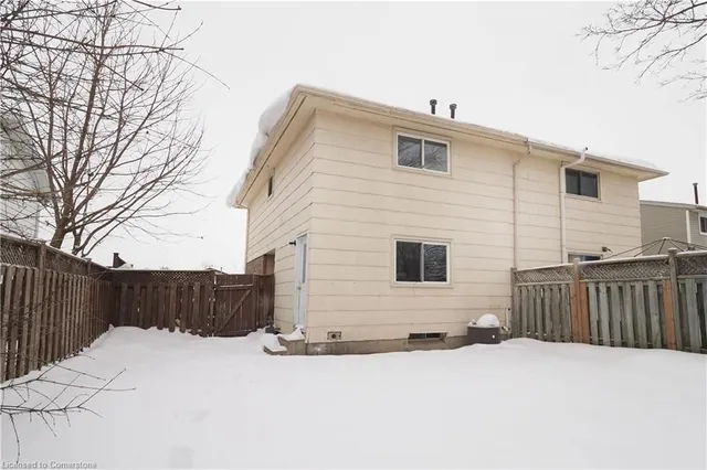 Additional image 34 of 46 Monteagle Cres