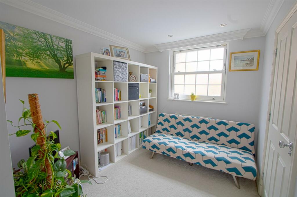 Additional image 12 of Southend Road, Billericay