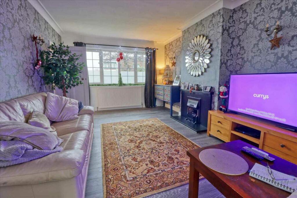 Additional image 5 of Highview Avenue, Great Clacton