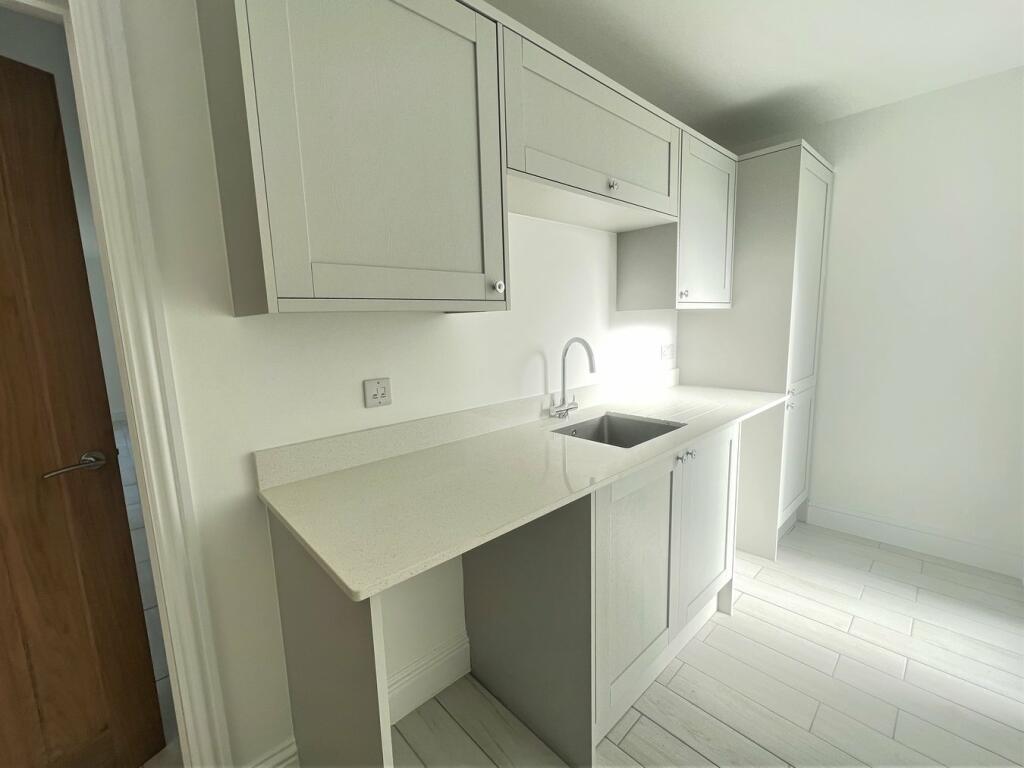 Additional image 12 of Woodland Walk, Thorpe Road, Kirby Cross, Frinton-On-Sea, CO13