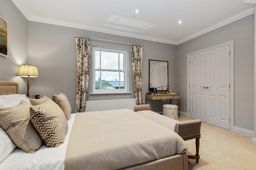 Additional image 14 of River Reach,
Mistley,
Manningtree,
Essex,
CO11 2FL