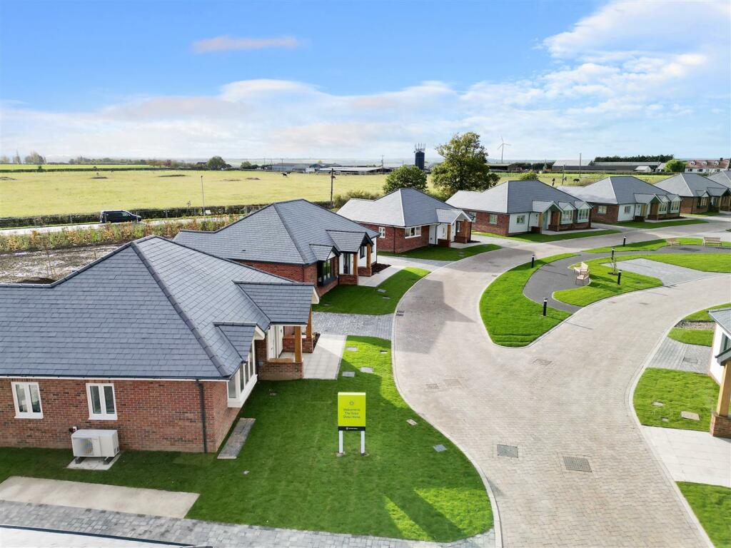 Additional image 16 of 'The Stour' @ Burnham Waters, Maldon Road, Burnham-On-Crouch