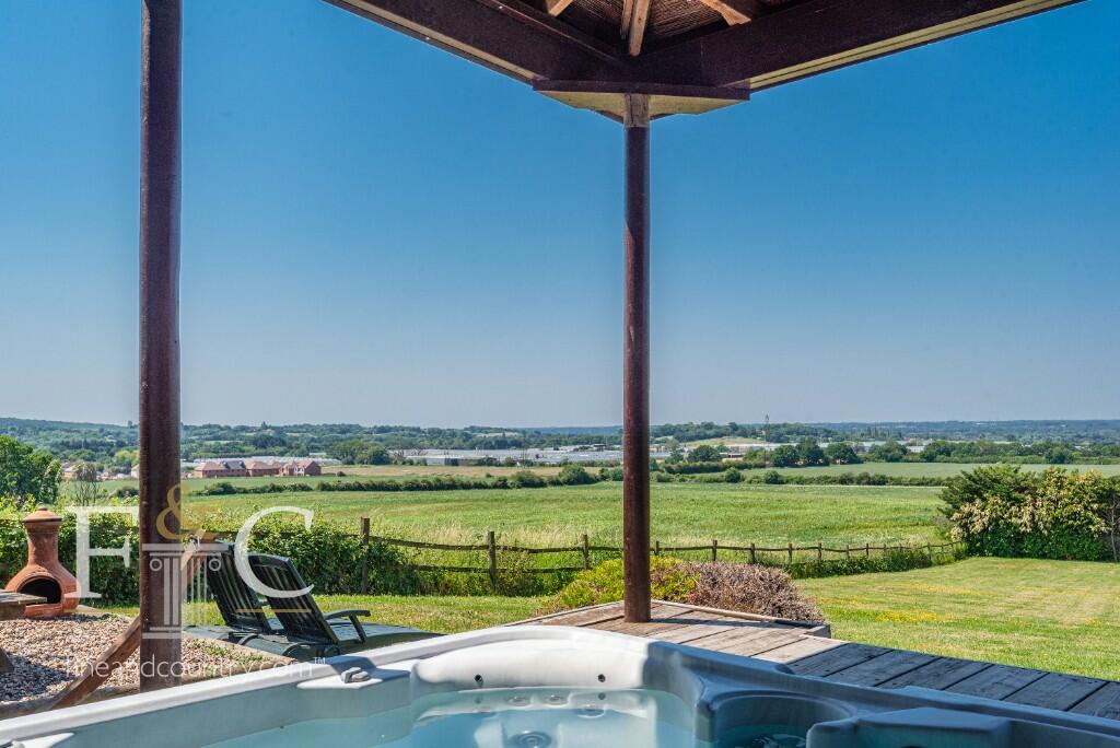 Additional image 31 of Hamlet Hill, Roydon