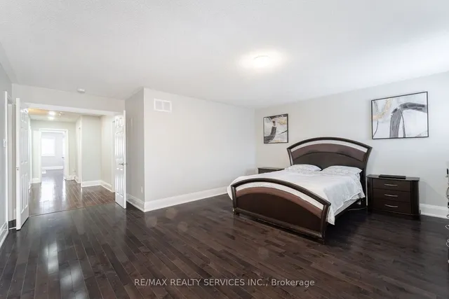 Additional image 24 of 57 Legend Lane