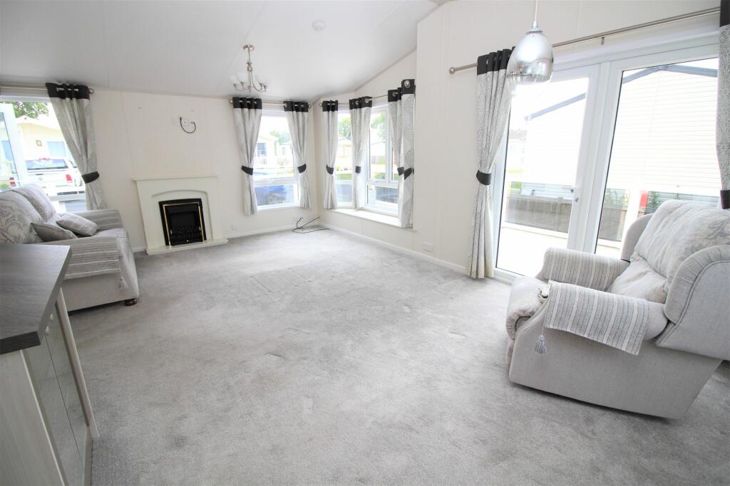 Additional image 4 of Firs Caravan Park, London Road, Little Clacton