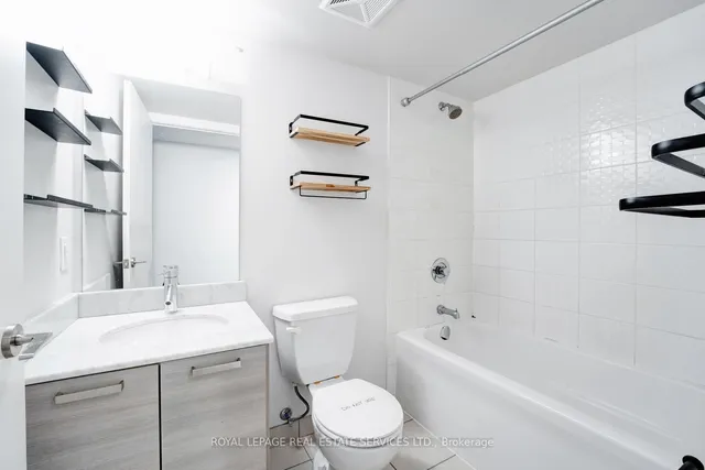 Additional image 25 of 36 Lisgar St Unit 1003E
