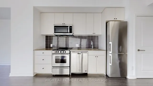 Additional image 13 of 2799 Kingston Rd Unit 306