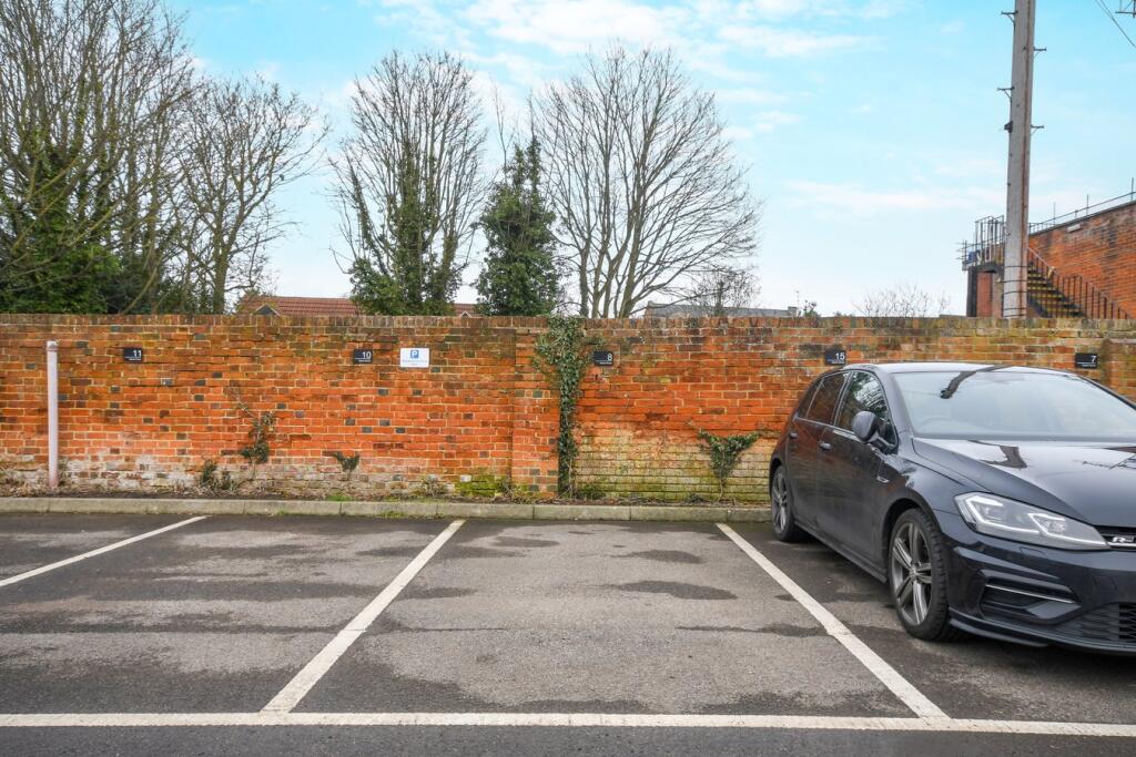 Additional image 15 of High Street, Billericay, CM12