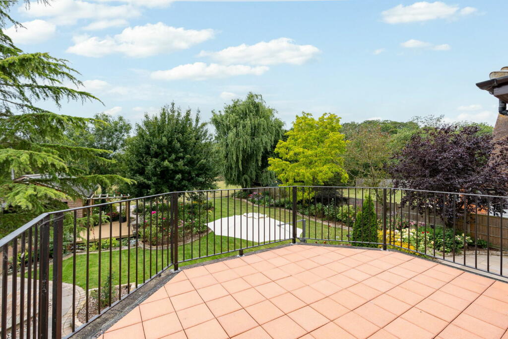 Additional image 31 of Ferry Road, North Fambridge, Chelmsford, CM3 6LS