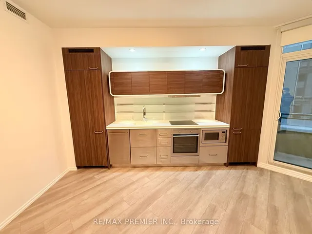 Additional image 10 of 45 Charles St Unit 309