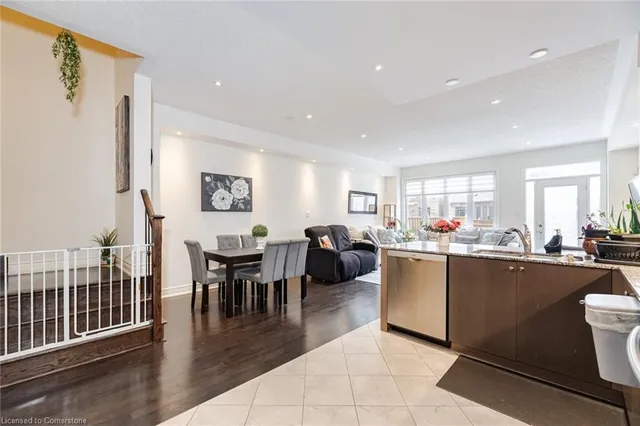 Additional image 9 of 7 Lady Evelyn Cres