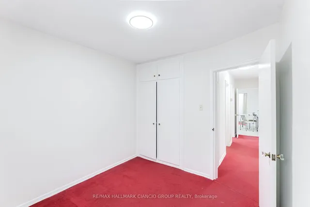 Additional image 23 of 18 Castille Ave