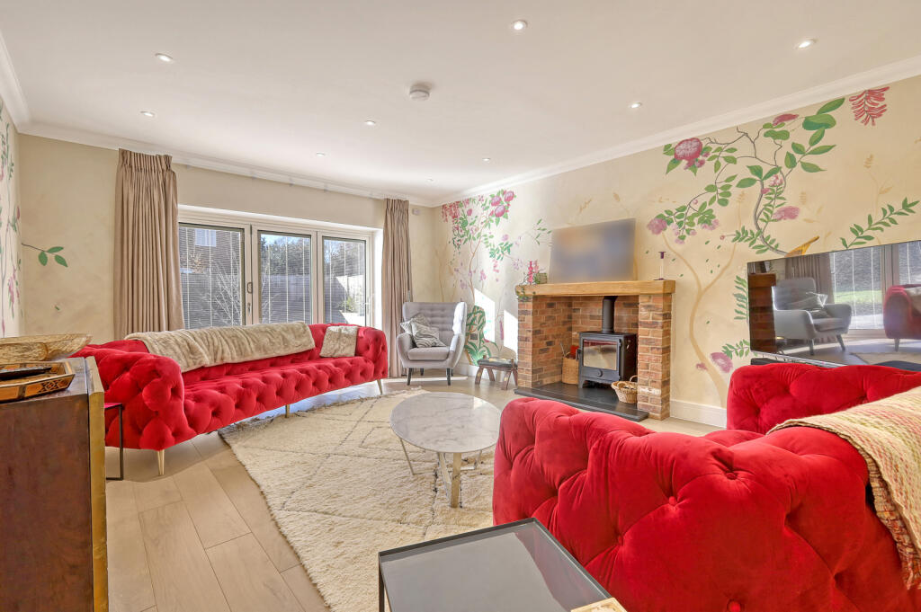 Additional image 4 of Little Ridings Lane, Ingatestone, CM4