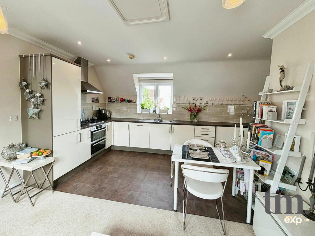 Additional image 7 of Almond Road, Dunmow