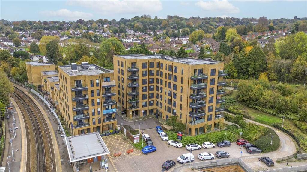 Additional image 9 of Leaden Hill