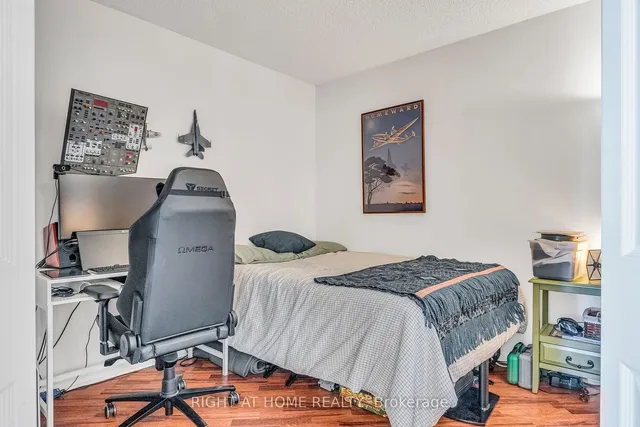 Additional image 8 of 650 Lawrence Ave Unit 405