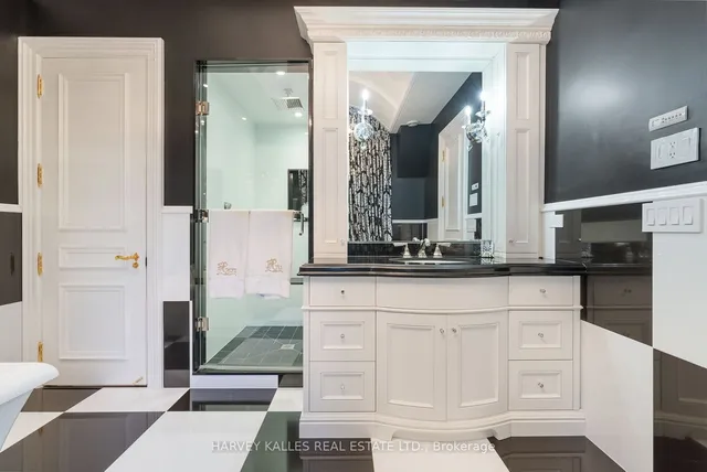 Additional image 31 of 215 Strathallan Wood