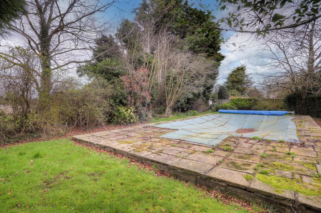 Additional image 12 of Church Street, Great Burstead, CM11