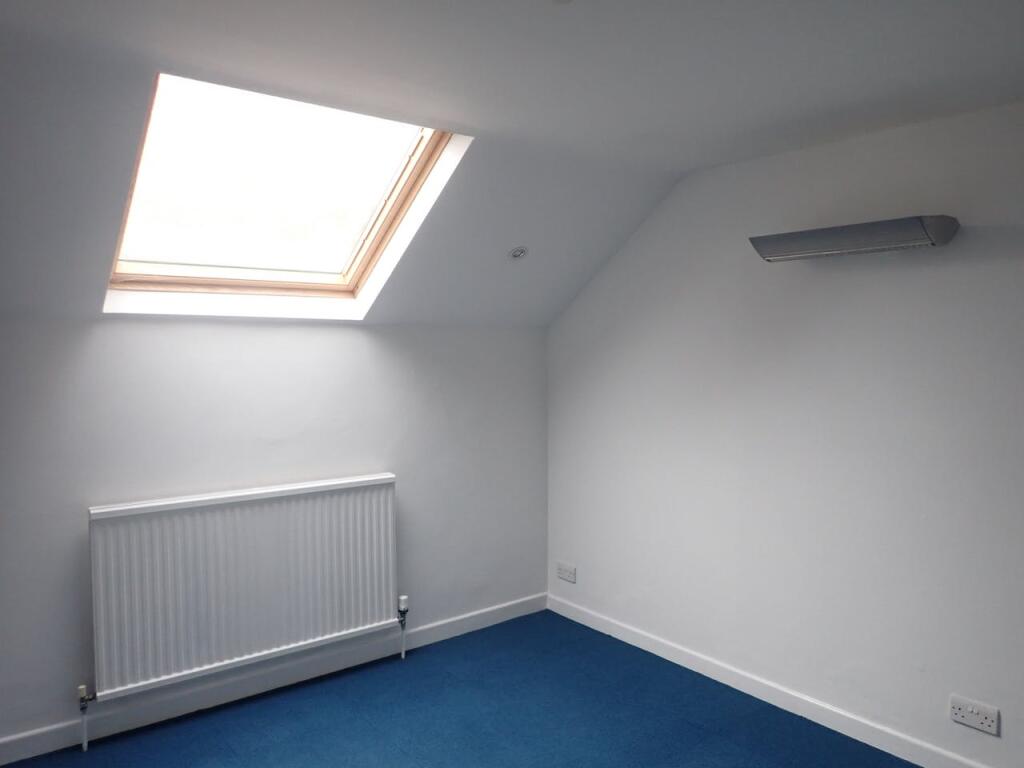 Additional image 4 of Suite 3, 15 Market Square, Bishop's Stortford, CM23 3UT