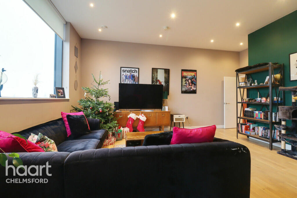 Additional image 8 of Burgess Springs, Chelmsford