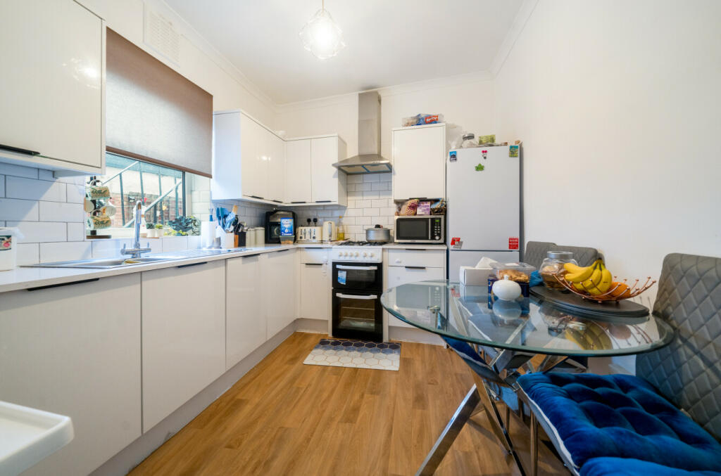 Additional image 8 of Oakwood Avenue, Mitcham, Surrey