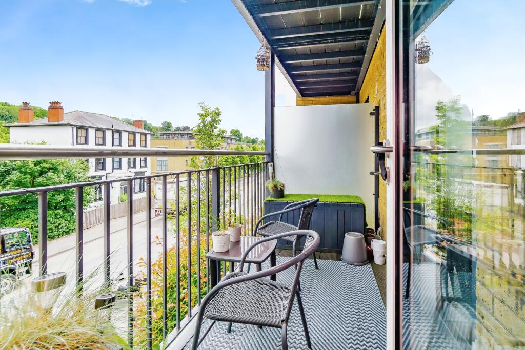 Additional image 10 of Godstone Road, Caterham, Surrey, CR3