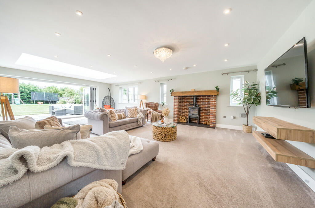 Additional image 5 of Baytree Lane, Little Clacton, Clacton-on-Sea