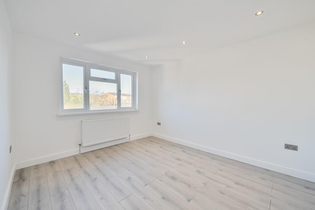 Additional image 10 of Carisbrooke Road, Mitcham, CR4