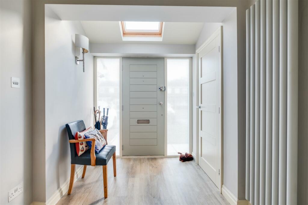 Additional image 2 of Ashtree Farm Court, Willaston, Neston