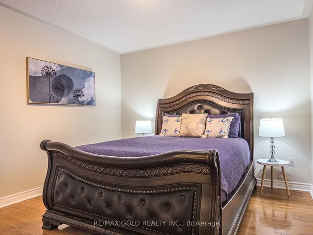 Additional image 24 of 21 Milkweed Cres