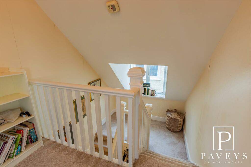 Additional image 16 of Hadleigh Road, Frinton-On-Sea