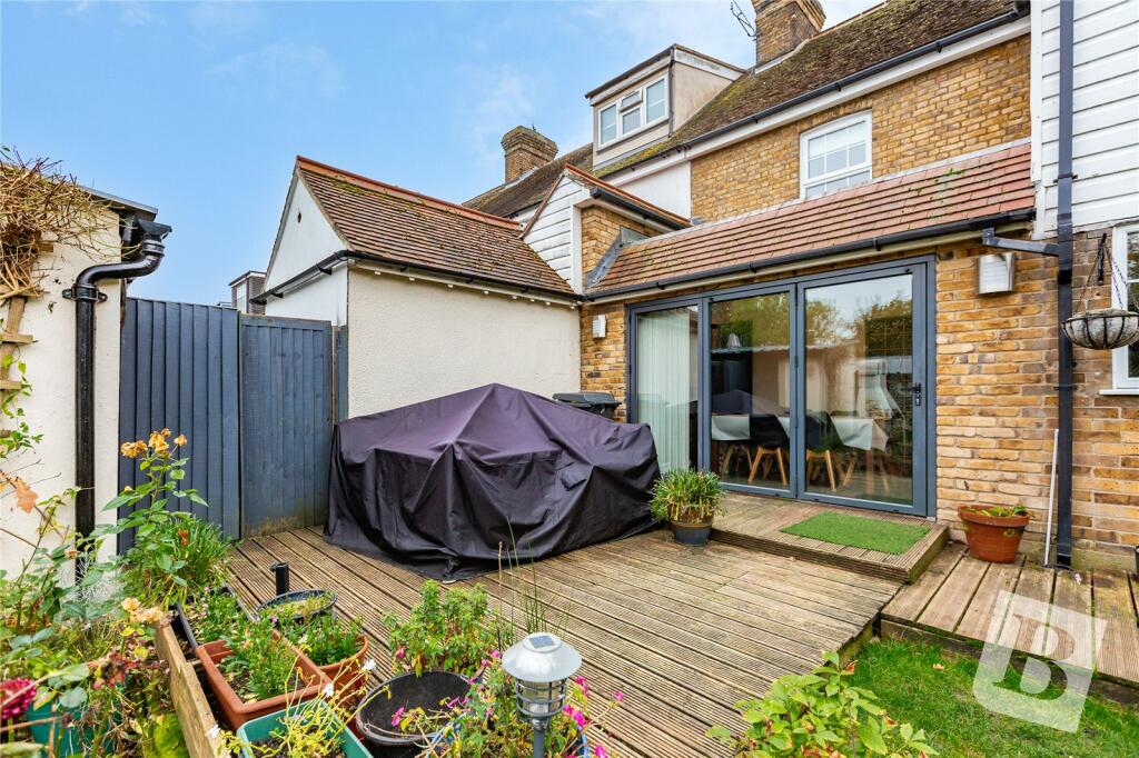 Additional image 5 of Aukingford Gardens, Ongar, Essex, CM5