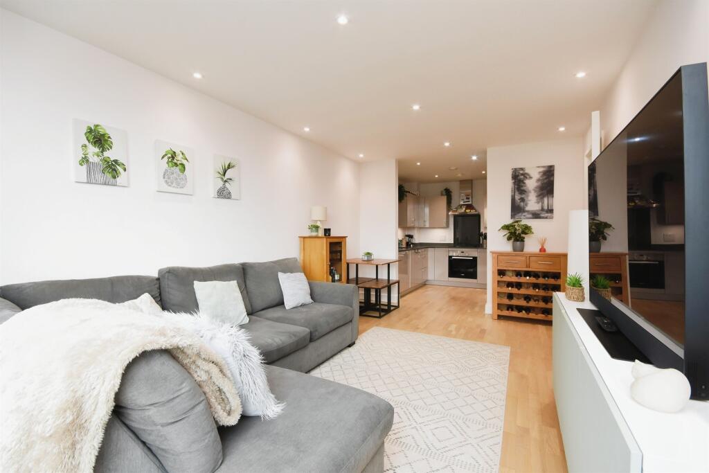 Additional image 3 of Burgess Springs, Chelmsford