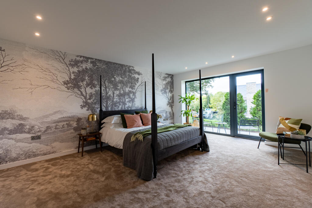 Additional image 10 of Mill View, Bromley Road, CO4