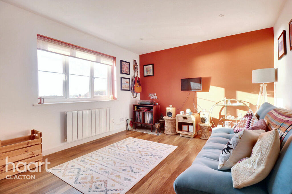 Additional image 10 of Selsey Avenue, Clacton-On-Sea