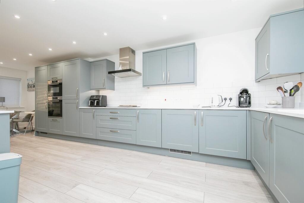 Additional image 7 of Gilderdale Close, Colchester