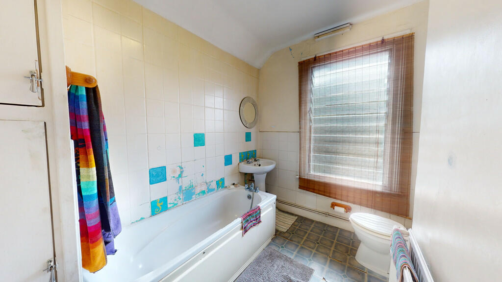 Additional image 9 of A two bedroom house on Howley Road, Croydon