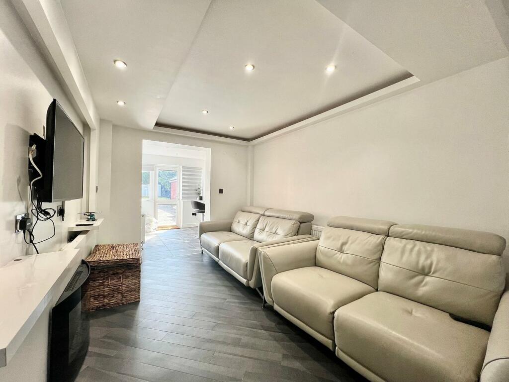 Additional image 6 of Ipswich Road, Colchester, CO4