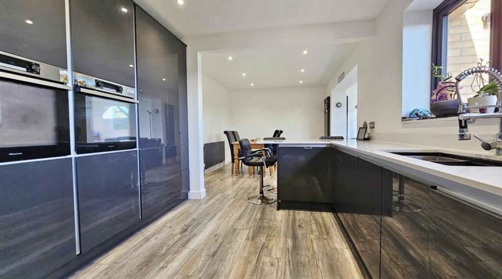 Additional image 9 of Ferndown Road, Frinton-On-Sea