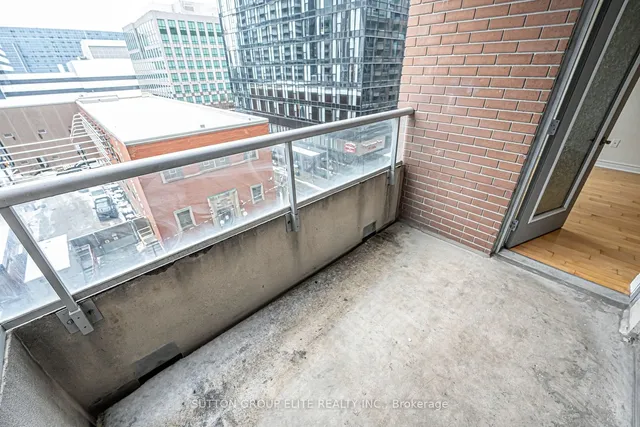 Additional image 26 of 250 Wellington St Unit 636