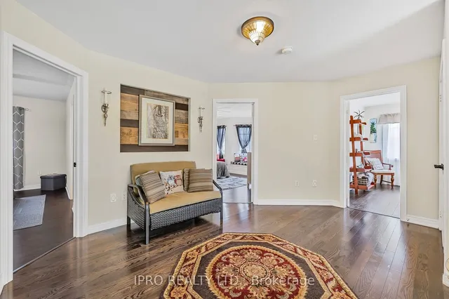 Additional image 11 of 18 Lynnvalley Cres