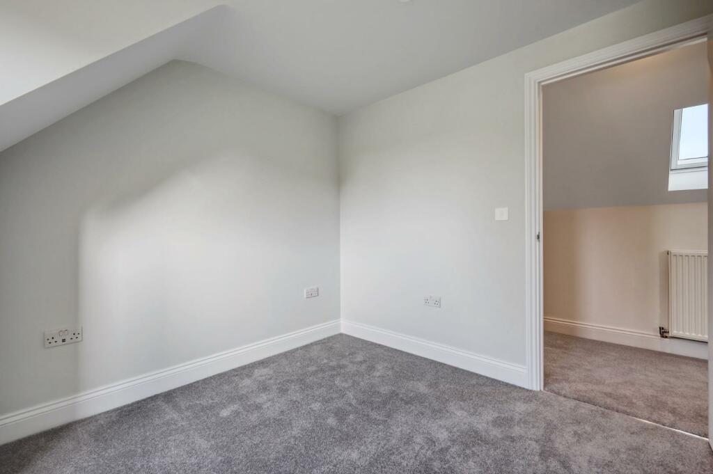 Additional image 15 of Brizes Park, Kelvedon Hatch