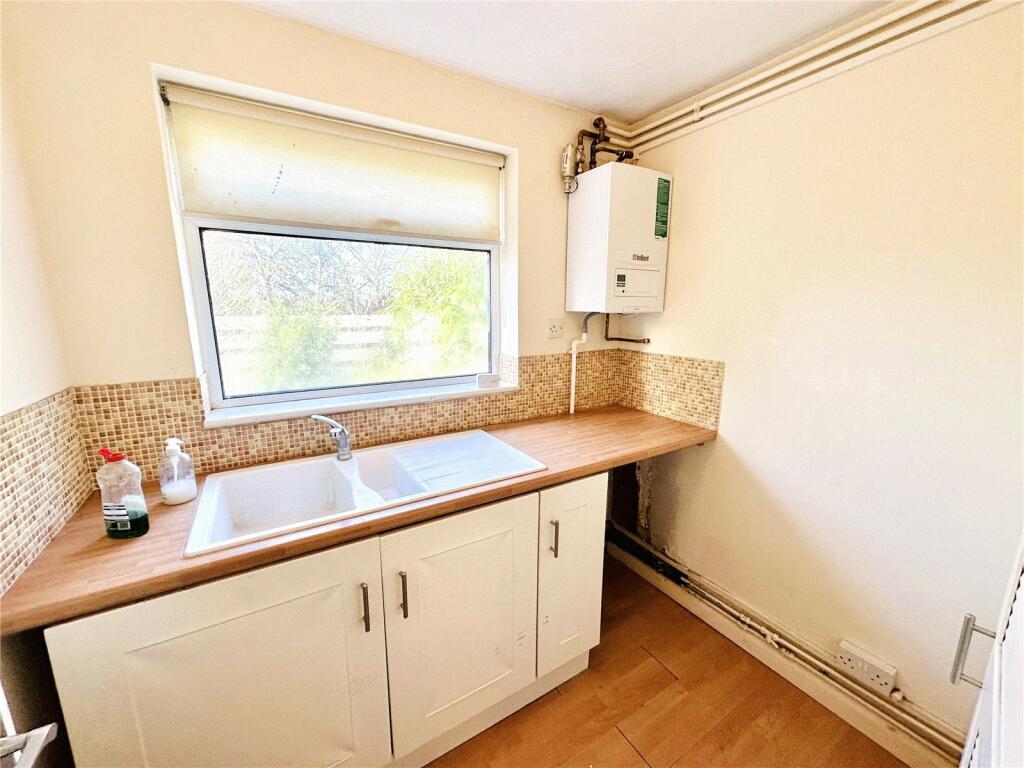 Additional image 6 of Hyrstdene, 1 Waldronhyrst Road, South Croydon, CR2