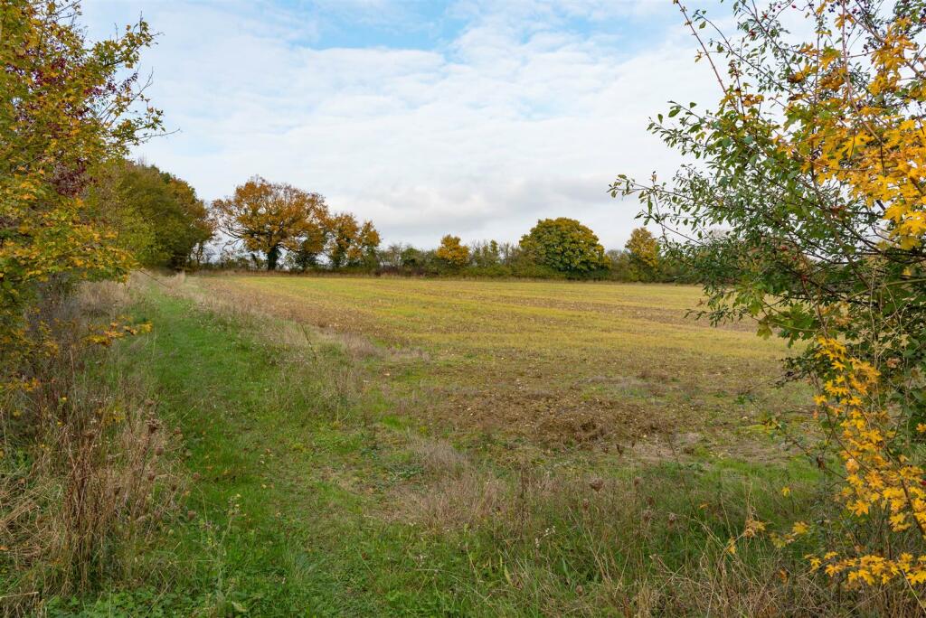 Additional image 2 of East Barn at Hedgerows Farm, Brent Eleigh, Suffolk