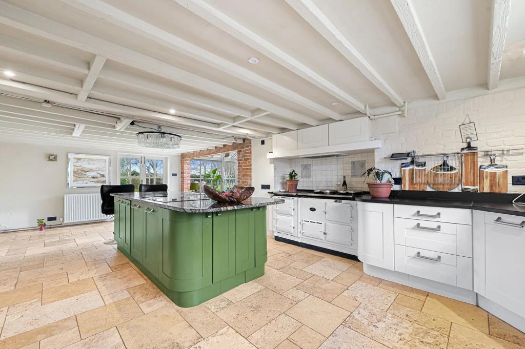 Additional image 7 of Frinton Road, Thorpe-Le-Soken