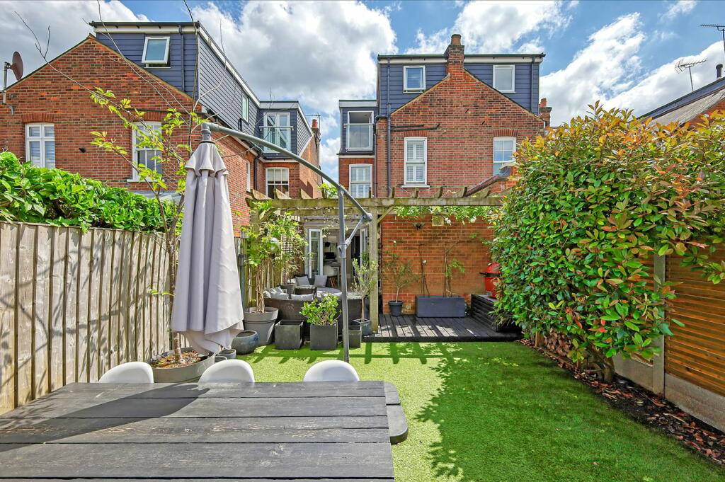 Additional image 24 of Upper Roman Road, Chelmsford, CM2