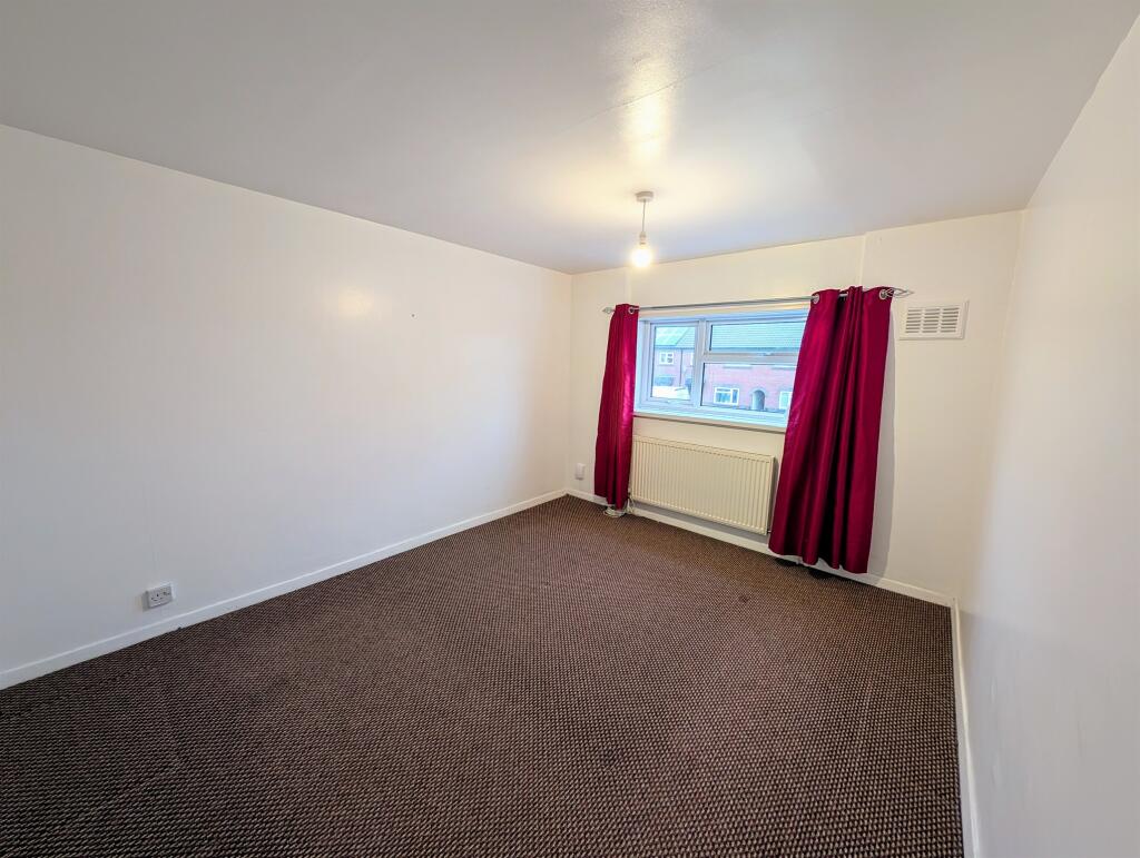 Additional image 7 of Pooltown Road, Ellesmere Port