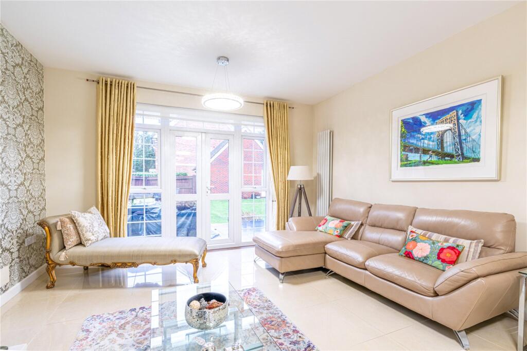 Additional image 5 of Brook Farm Close, Bishop's Stortford, Hertfordshire, CM23