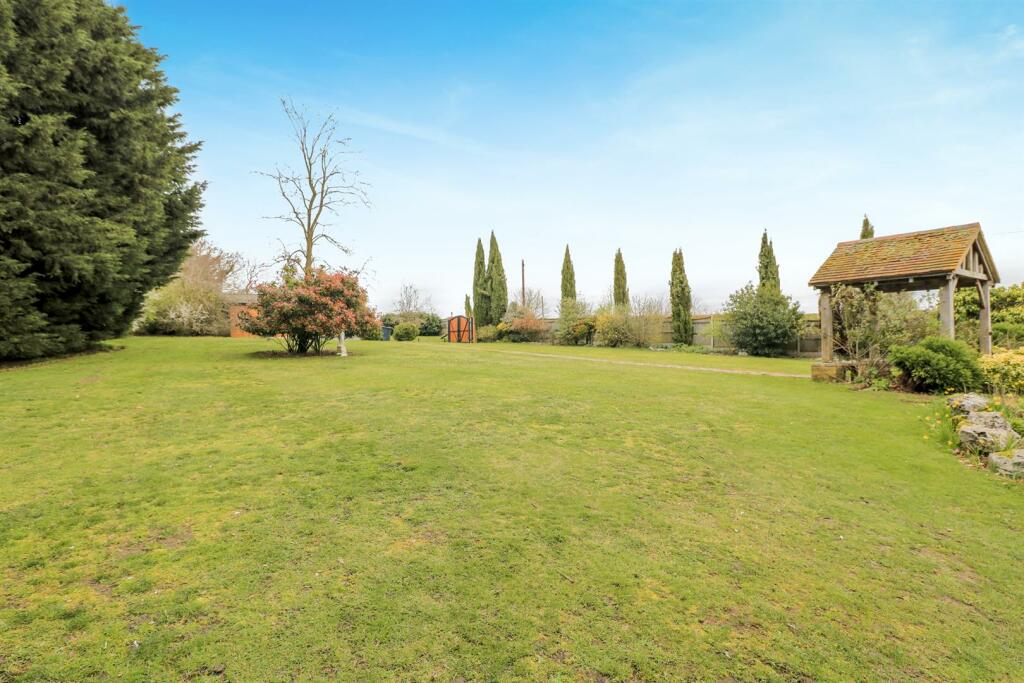 Additional image 9 of Spring Lane, Hatfield Peverel, Chelmsford