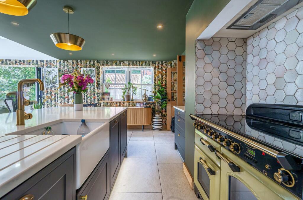 Additional image 3 of Main Road, Margaretting, Ingatestone, Essex, CM4